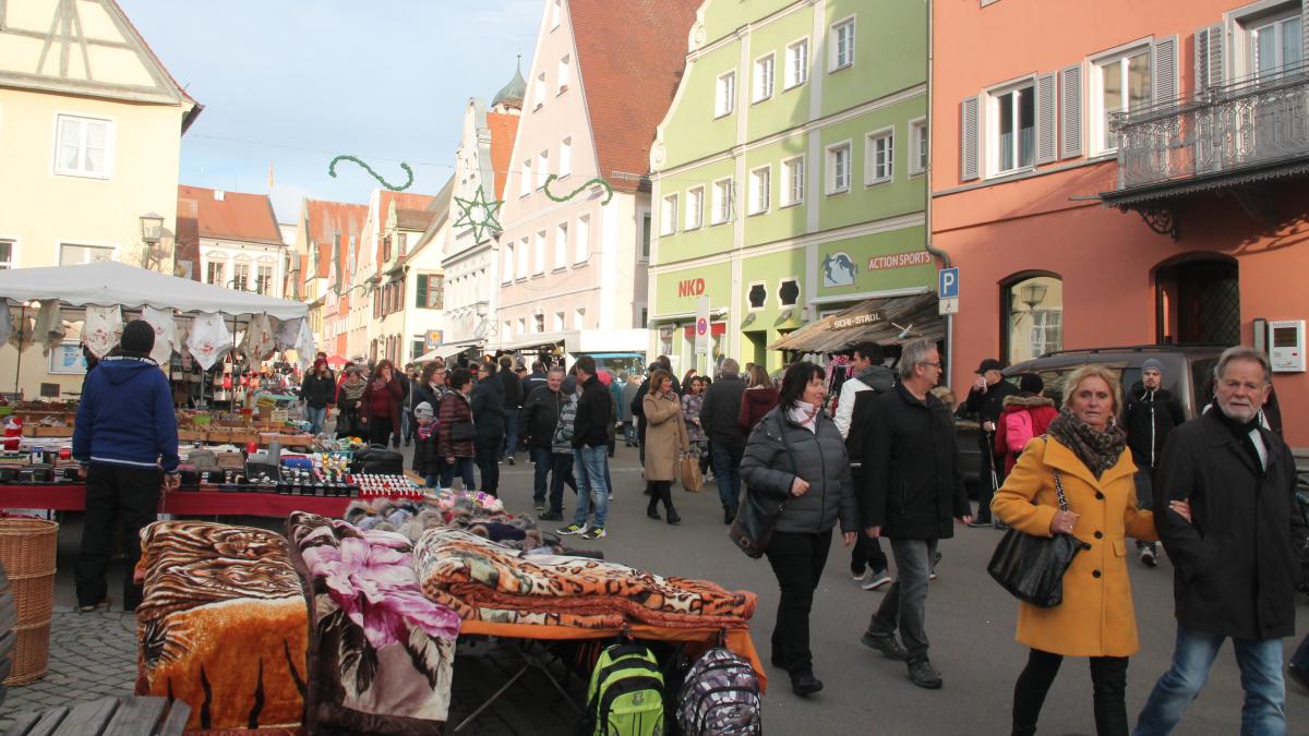 Herbstmarkt in Oettingen ||Donau-Ries-Aktuell