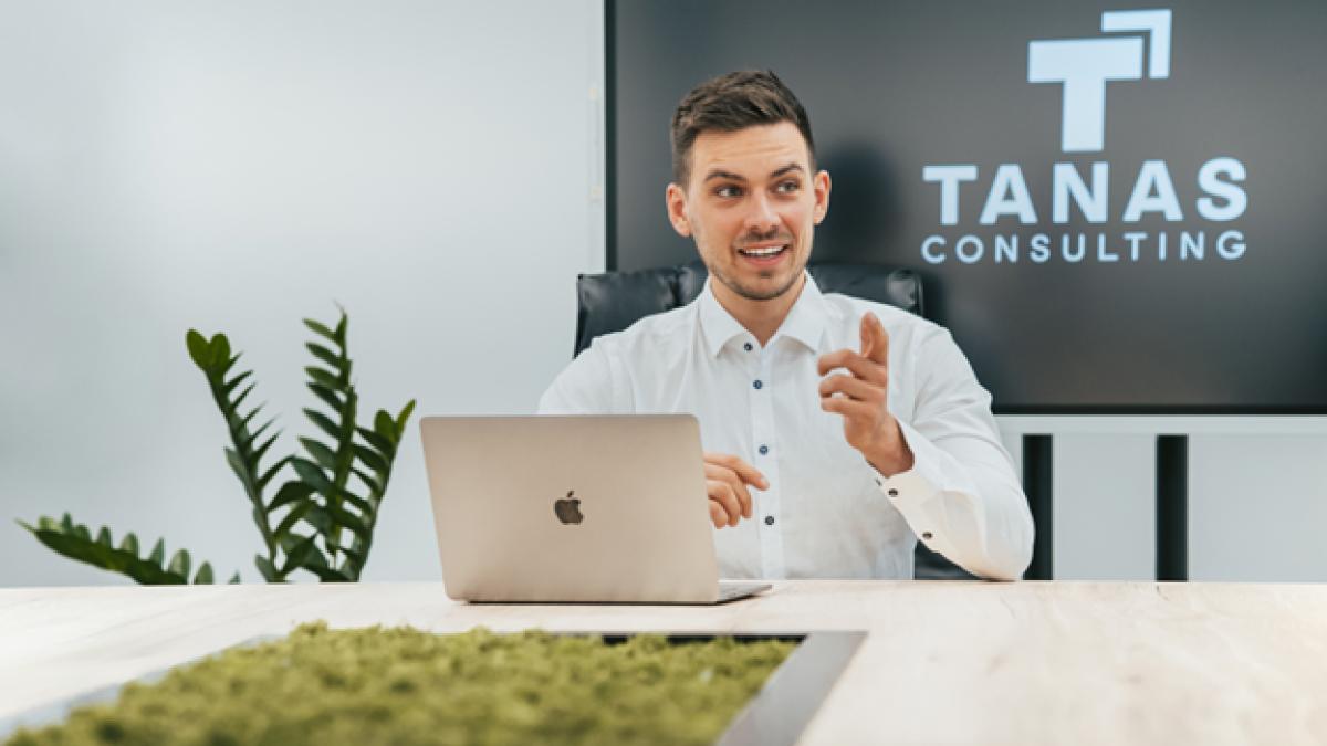 Patrick Geiger Patrick Geiger von Tanas Consulting über die Bedeutung von KI in KMUs ...