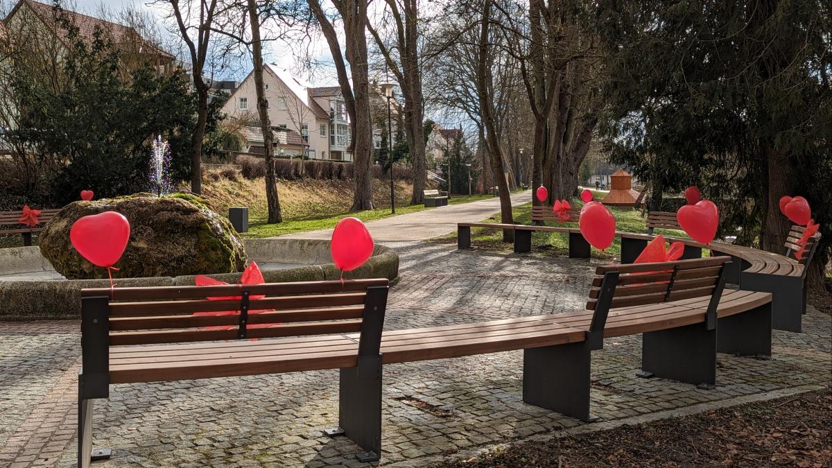 -Verliebt-in-Donauw-rth-Am-Valentinstag-an-die-Romantische-Stra-e