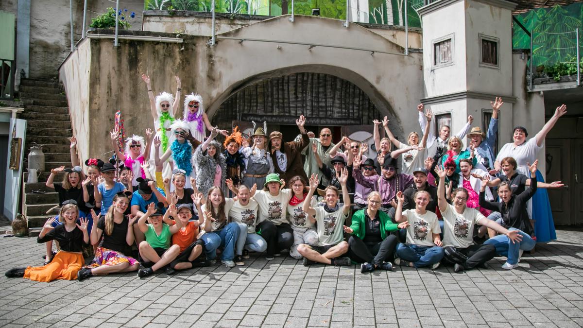 Donau-Ries-r-umt-beim-Bayerischen-Amateurtheater-Preis-ab