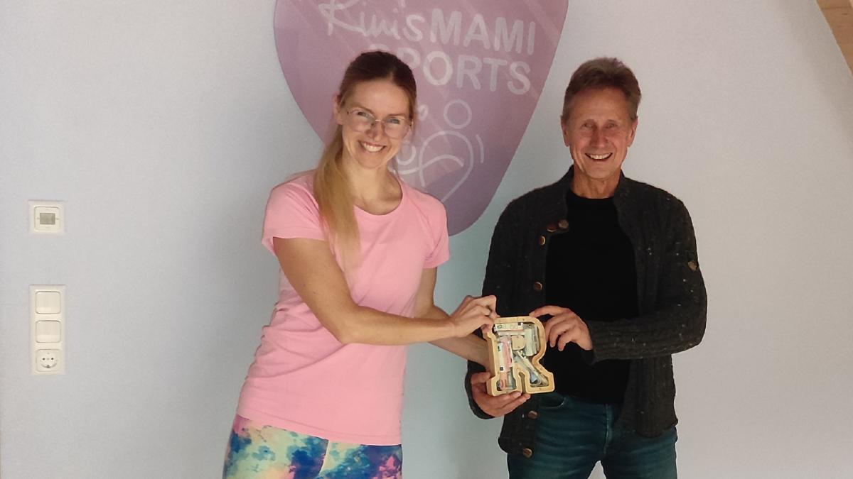 Mit-Bewegung-Spenden-f-r-Kinderhilfsverein-gesammelt