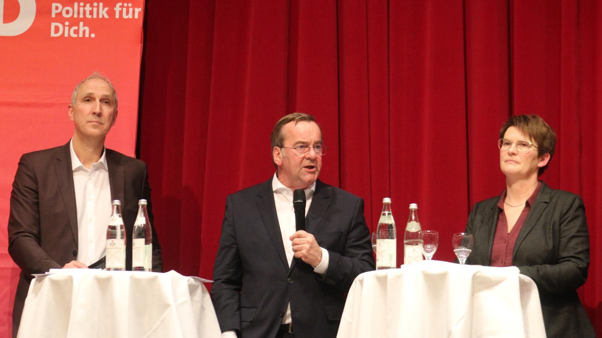 Pistorius-in-N-rdlingen-Starke-Kommunen-als-R-ckgrat-der-Sicherheit