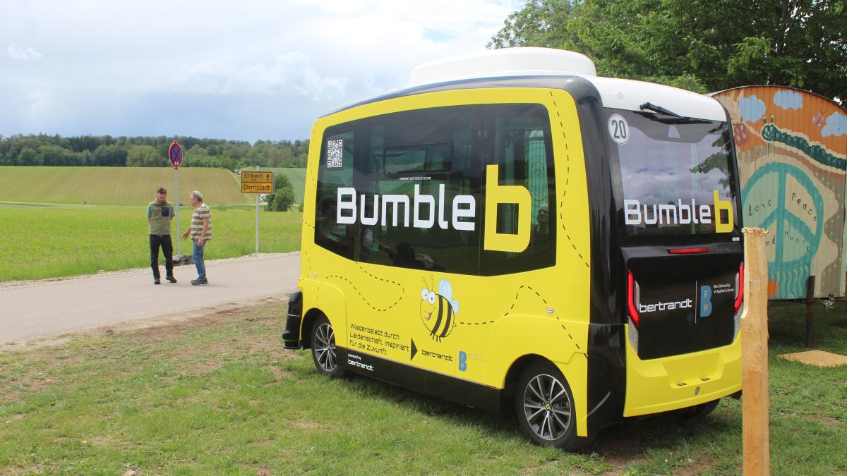 Autonomes-Shuttle-feiert-Premiere-beim-Wudzdog-Jubil-um